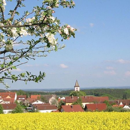 Kleine Auszeit Villa Thalheim  ภายนอก รูปภาพ